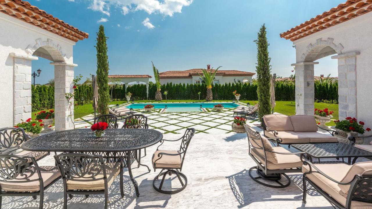 Eden Park Luxury Villas ساني بيتش المظهر الخارجي الصورة